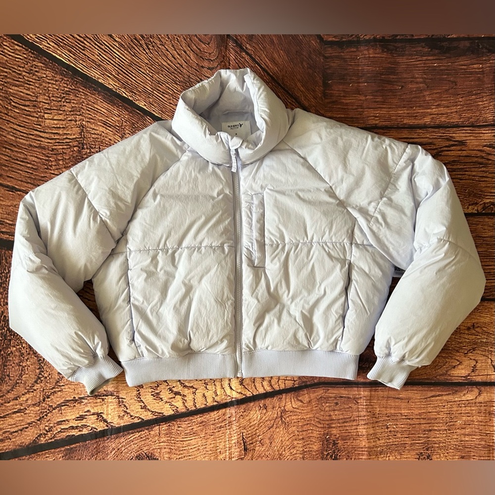 Gap Oversized Crop Puffer Jacket Size Medium - image 1